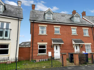 Sherbourne Drive, Old Sarum, Salisbury, SP4 6FS